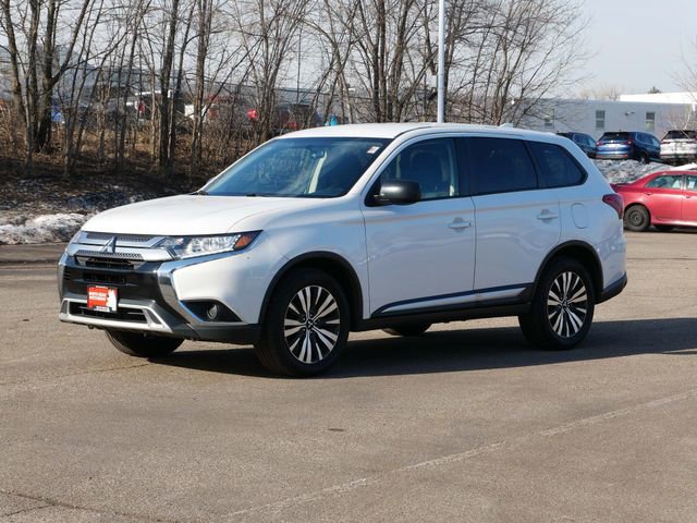 Used 2019 Mitsubishi Outlander ES image 3