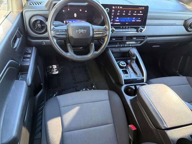 Used 2023 Chevrolet Colorado Trail Boss image 9