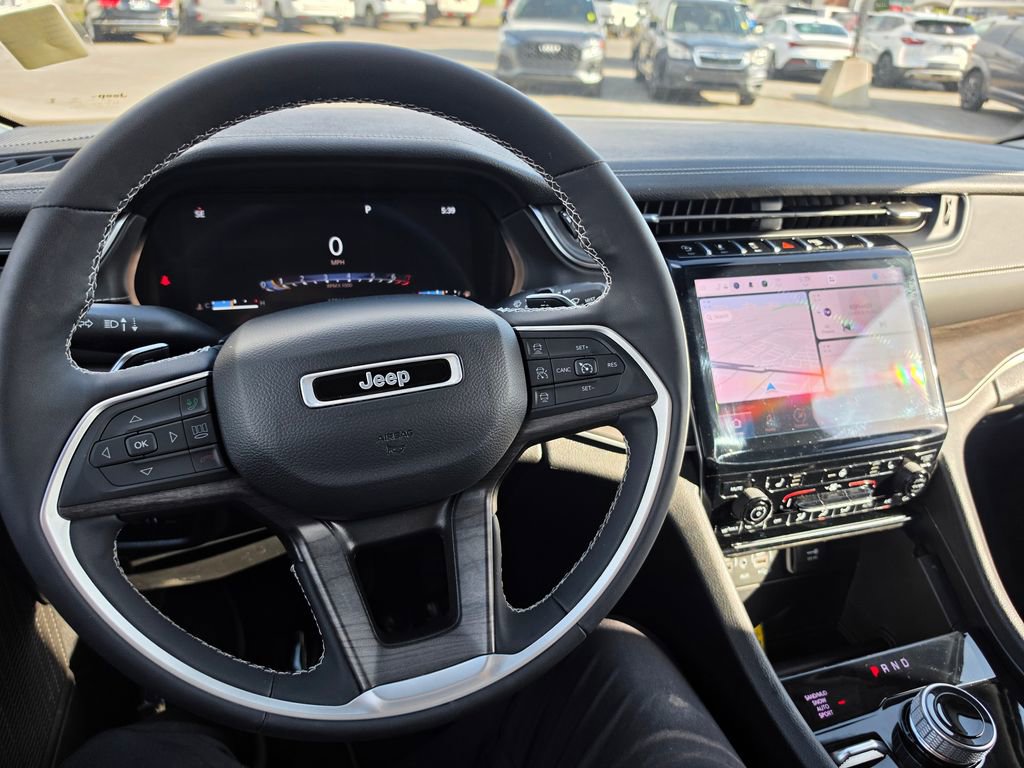 Used 2024 Jeep Grand Cherokee Limited w/ Trailer Tow Package image 18