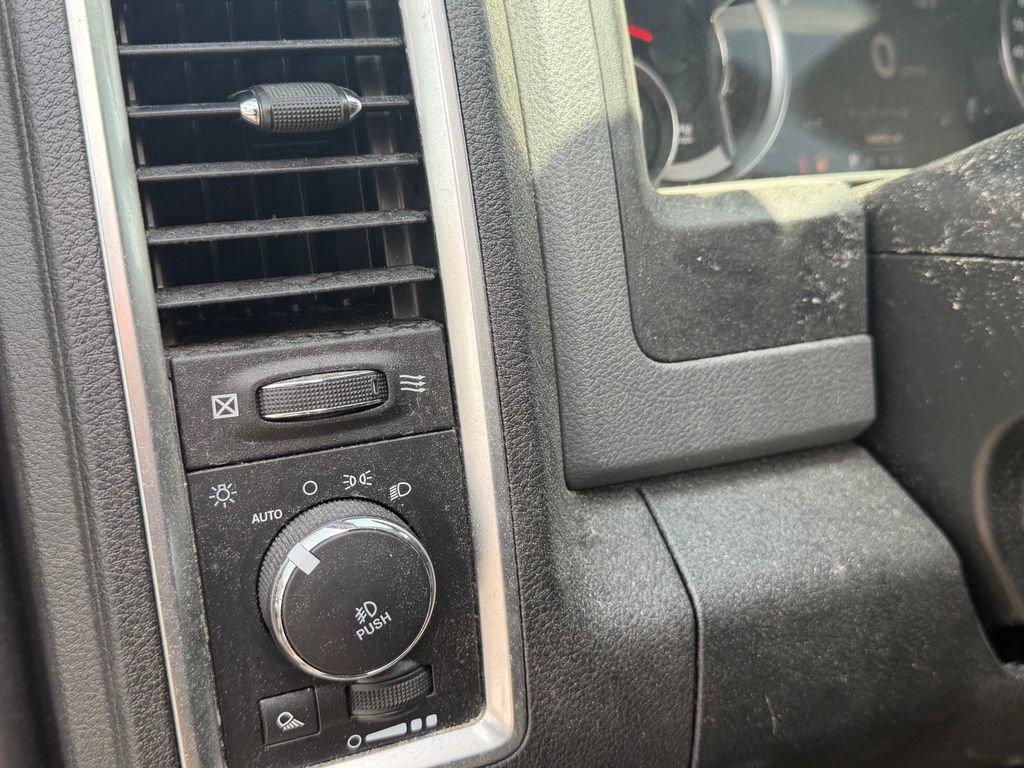 Used 2018 RAM 1500 Big Horn AWD/4WD image 10