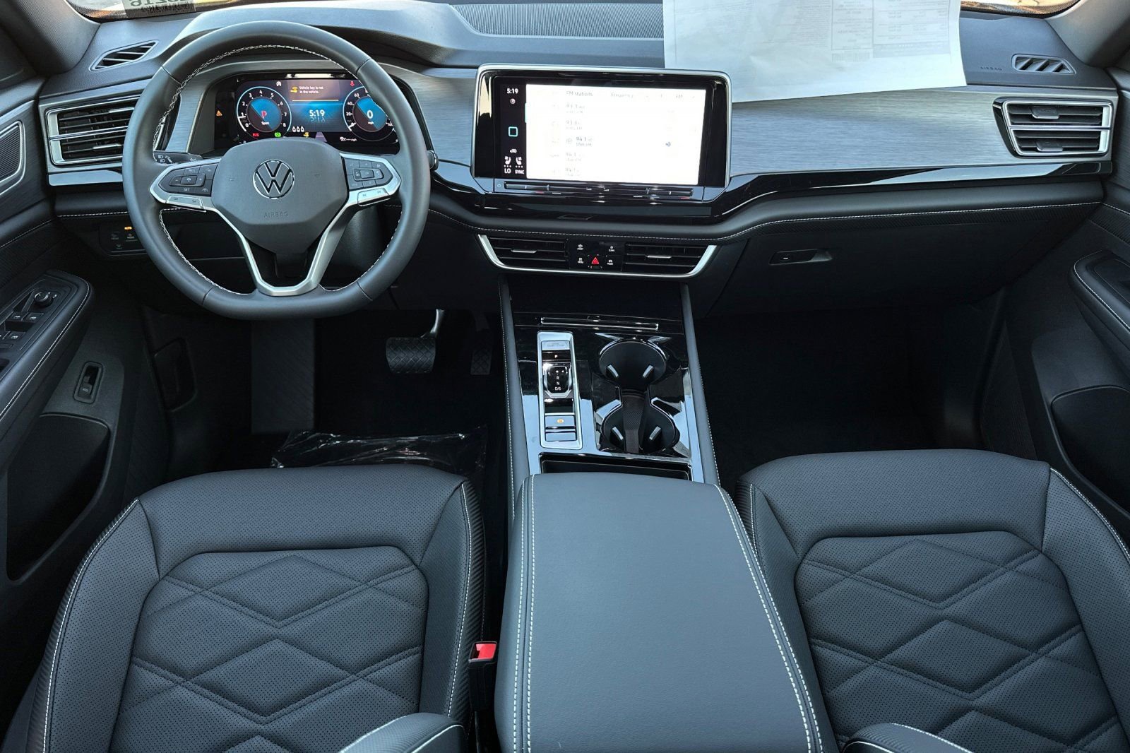 New 2026 Volkswagen Atlas Cross Sport SE AWD/4WD image 13