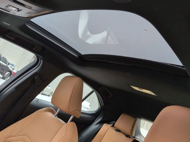 Used 2025 Lexus UX 300h AWD image 13