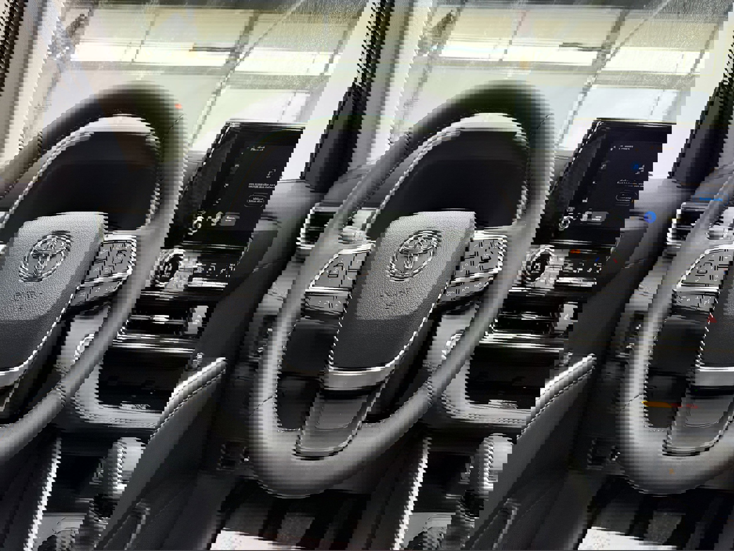 Used 2026 Toyota Grand Highlander XLE image 13