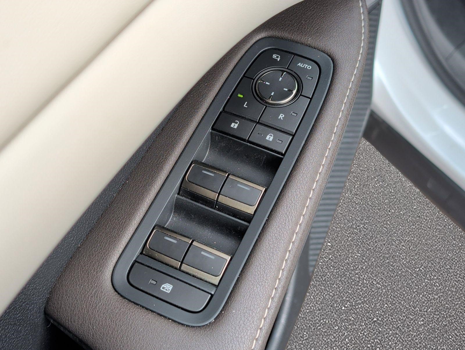 Used 2023 Lexus RX 350 FWD w/ Accessory Package image 9