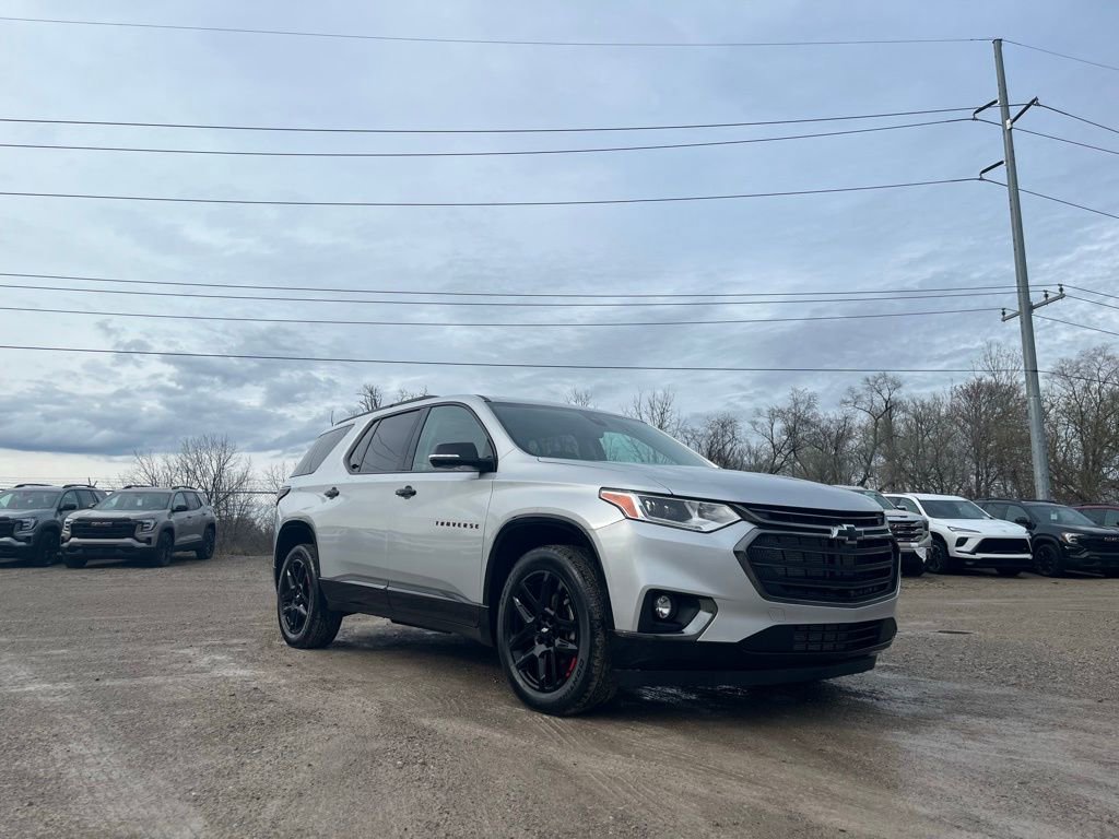 Used 2020 Chevrolet Traverse Premier w/ Redline Edition image 5