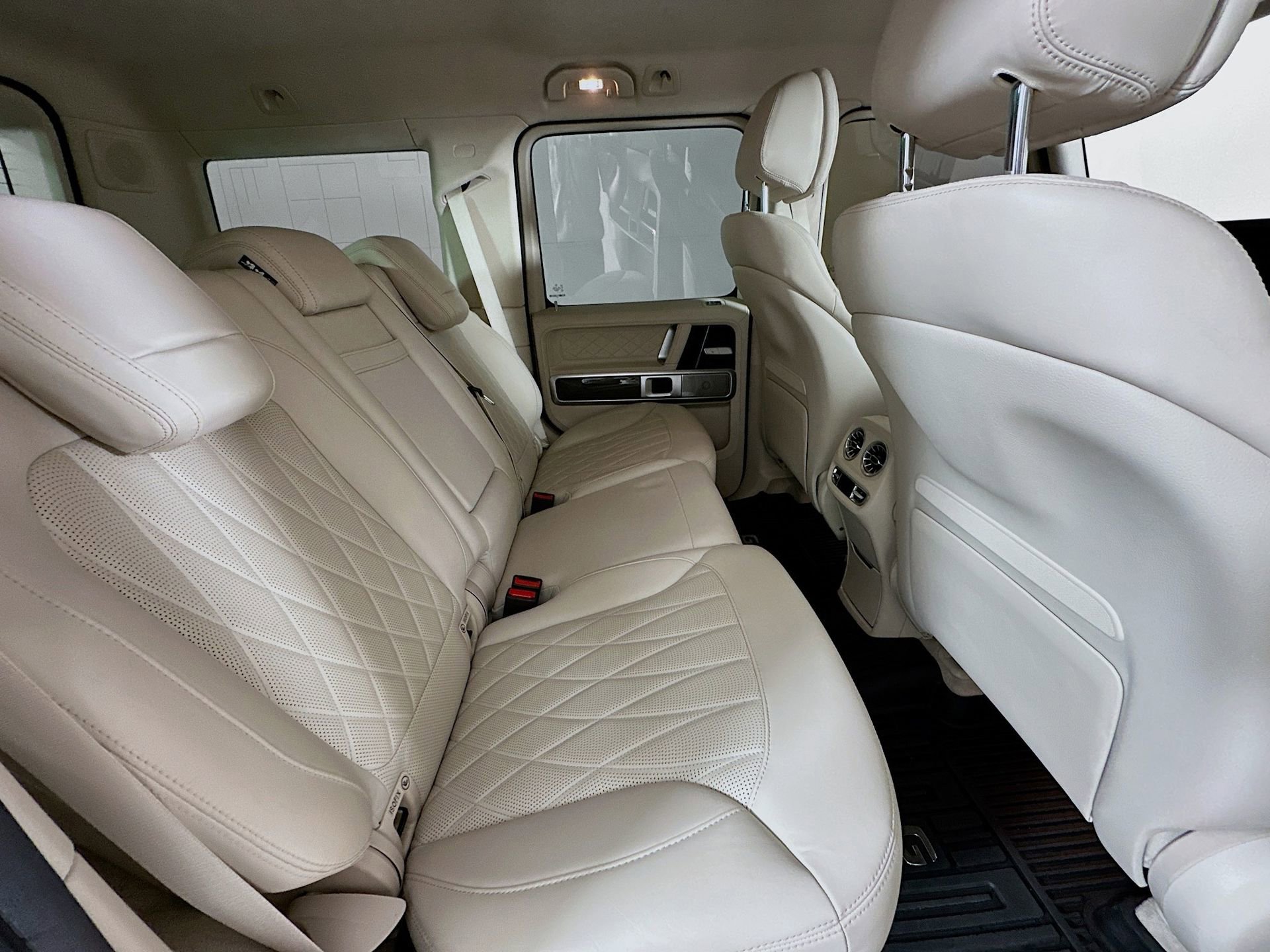 Certified 2022 Mercedes-Benz G 63 AMG 4MATIC image 30