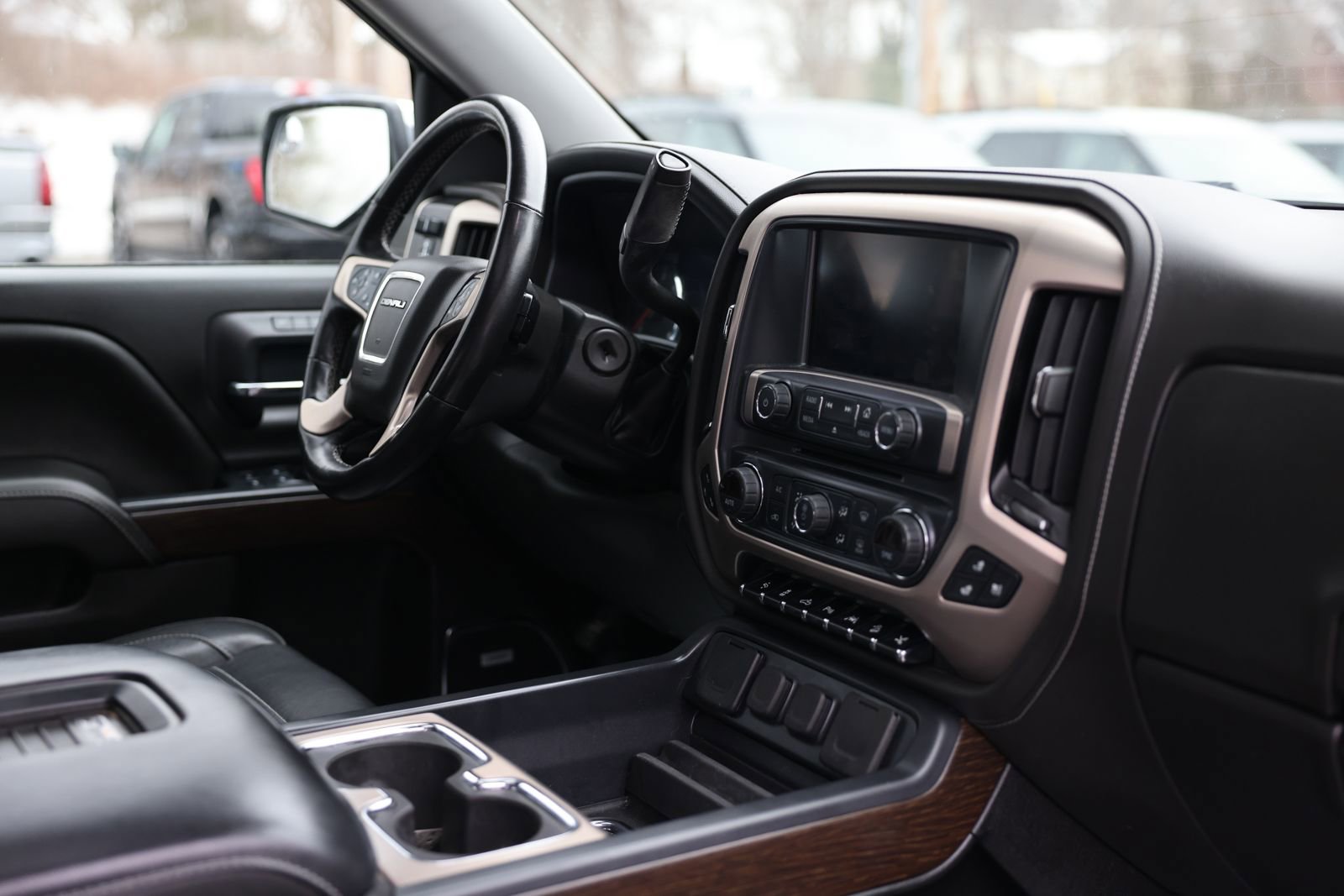 Used 2018 GMC Sierra 1500 Denali w/ Denali Ultimate Package image 10