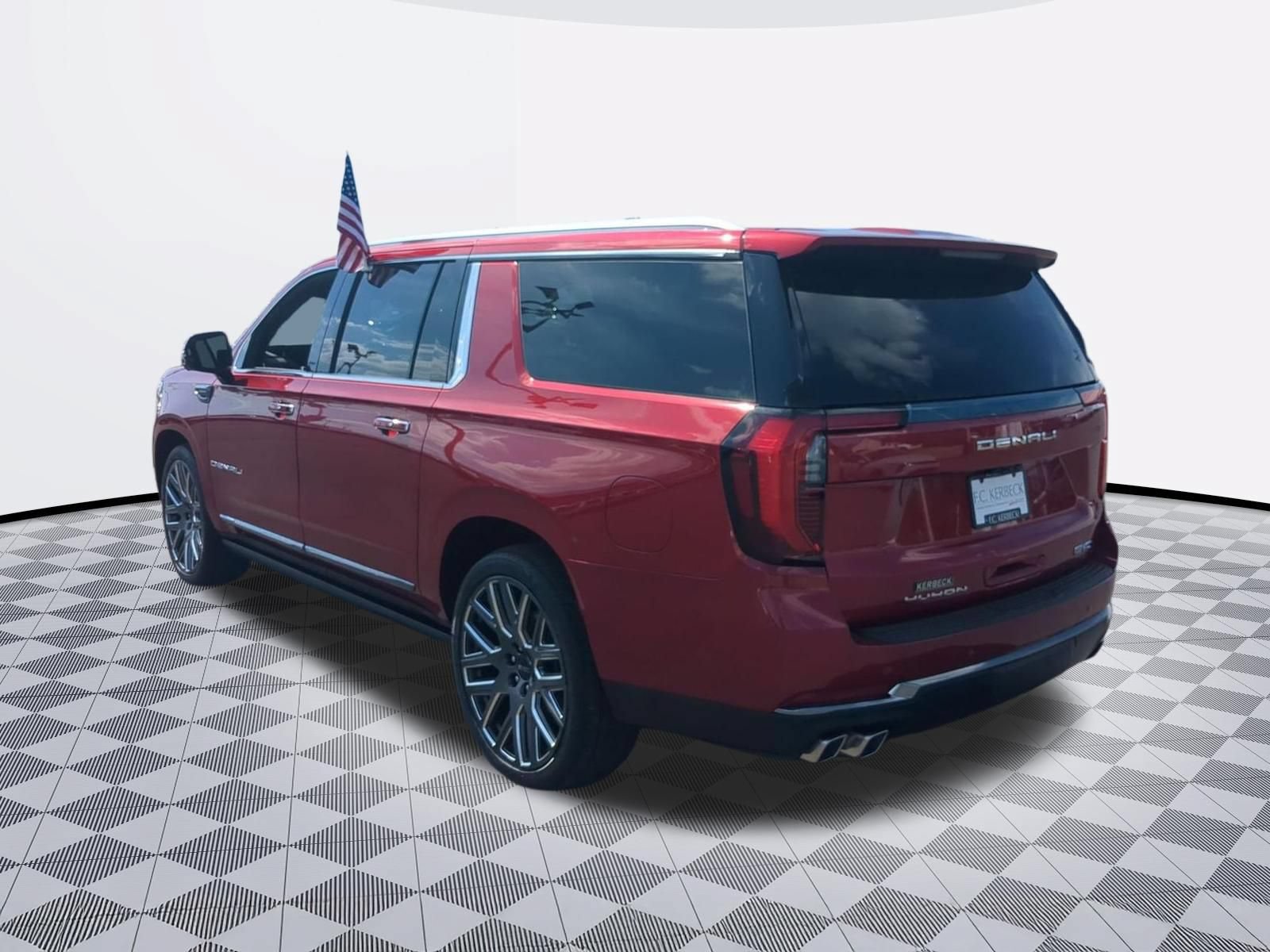 Certified 2025 GMC Yukon XL Denali Ultimate AWD/4WD image 5