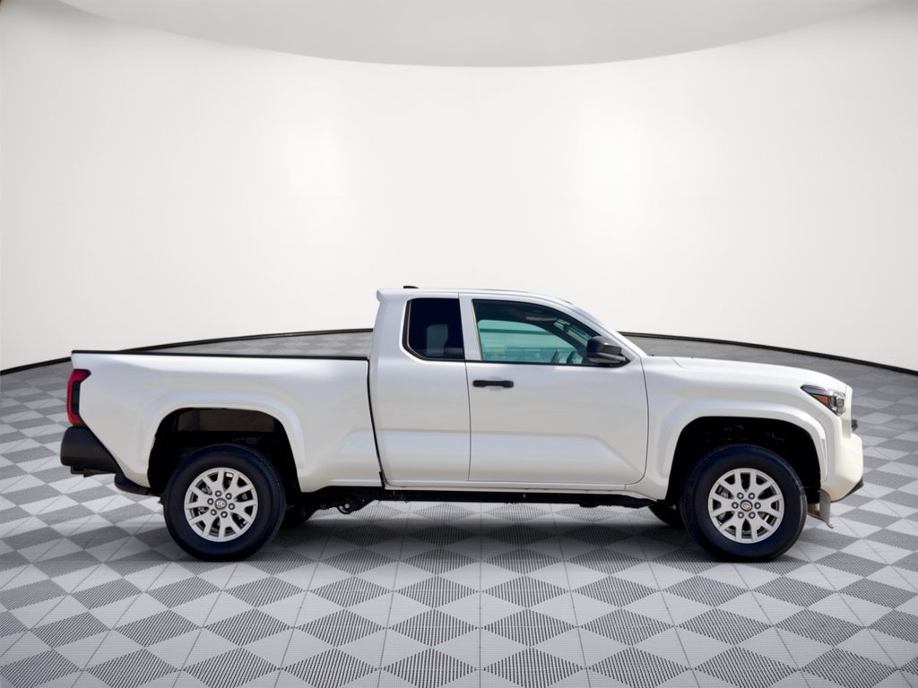 Used 2024 Toyota Tacoma SR RWD image 8