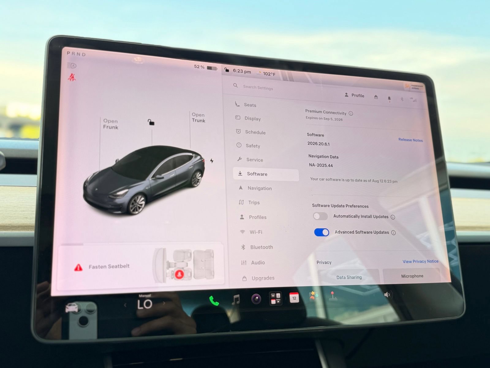 Used 2018 Tesla Model 3 Mid Range RWD image 38