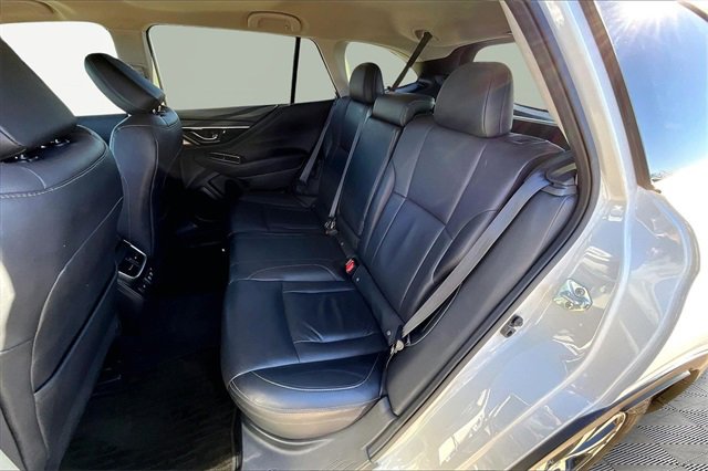 Used 2022 Subaru Outback Limited image 28