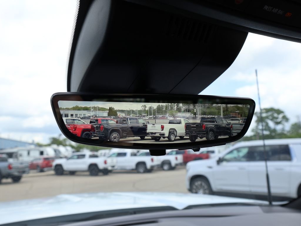 New 2026 GMC Sierra 3500 Denali Ultimate AWD/4WD image 27