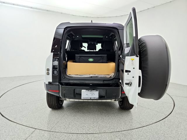 New 2026 Land Rover Defender 110 S AWD/4WD image 19