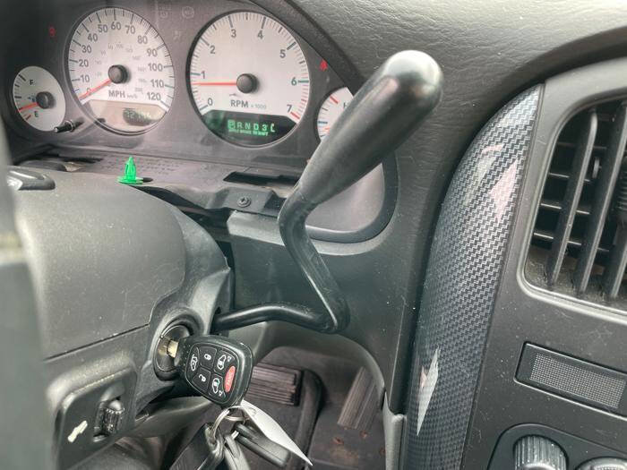 Used 2005 Dodge Grand Caravan SXT w/ Premium Group image 36