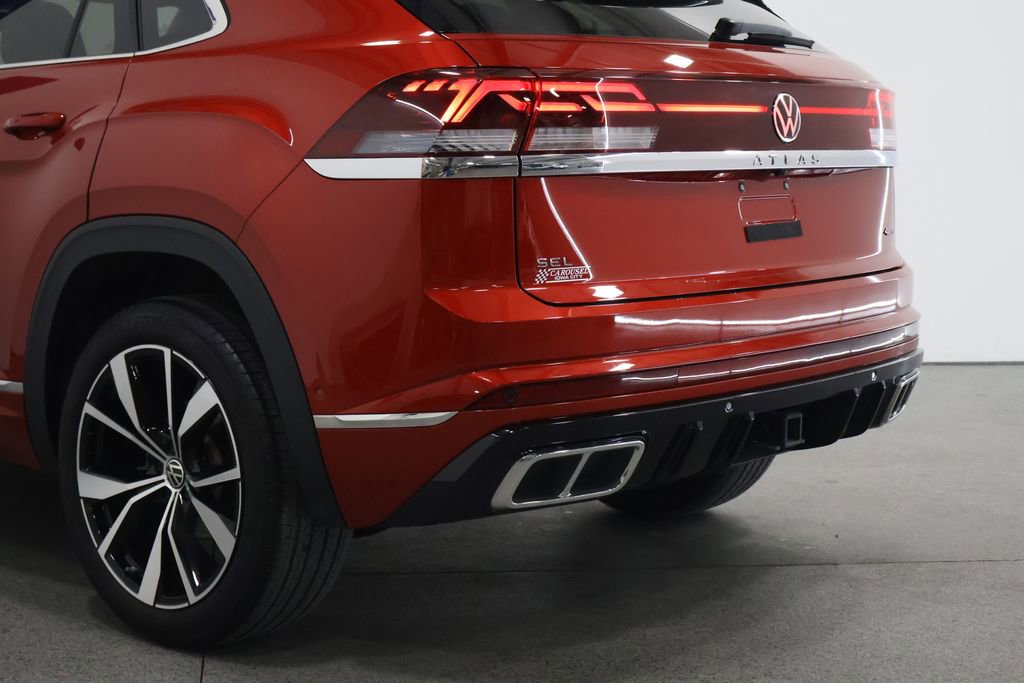 Used 2024 Volkswagen Atlas Cross Sport SEL Premium R-Line image 10
