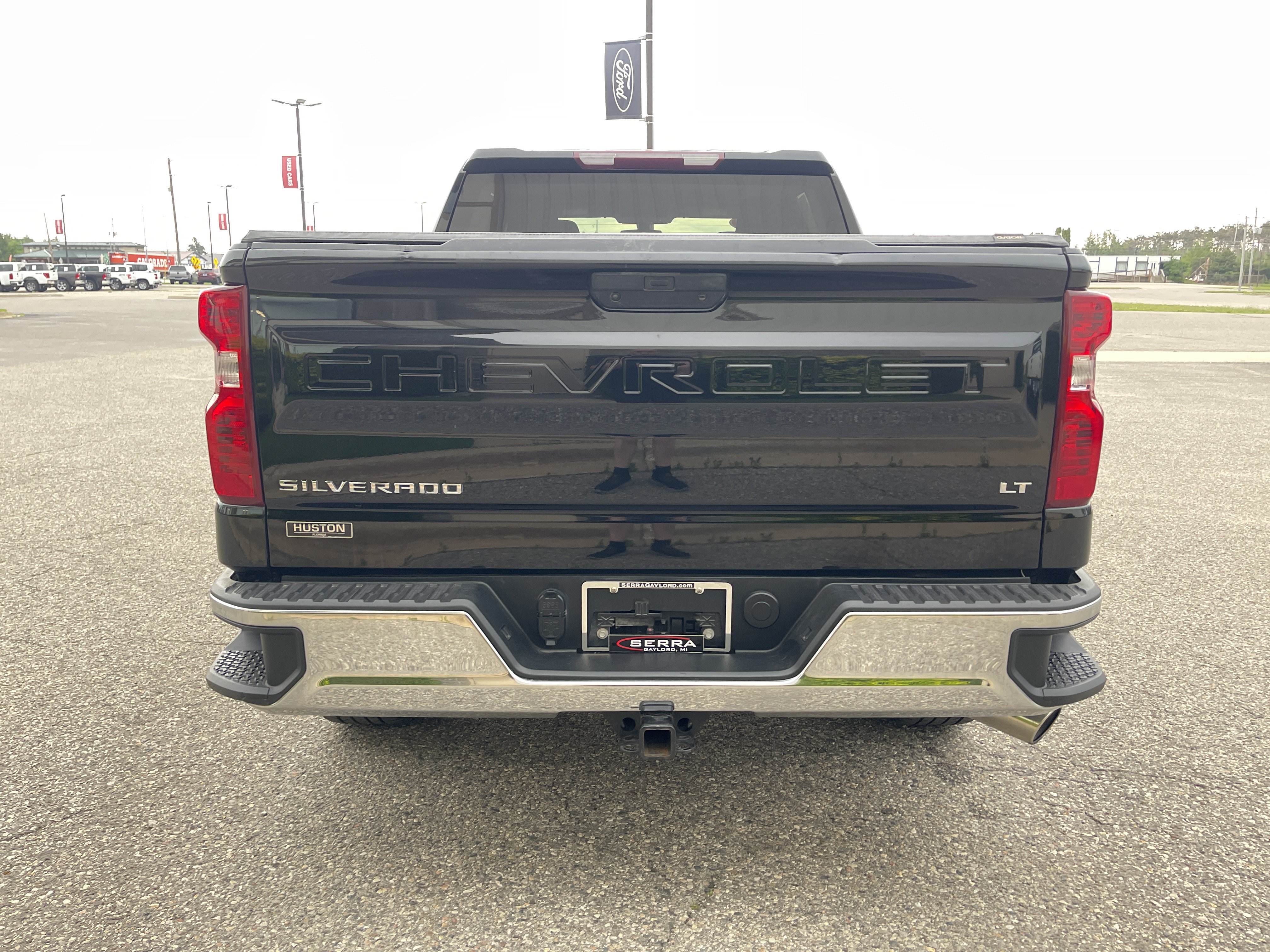 Used 2021 Chevrolet Silverado 1500 LT AWD/4WD image 4