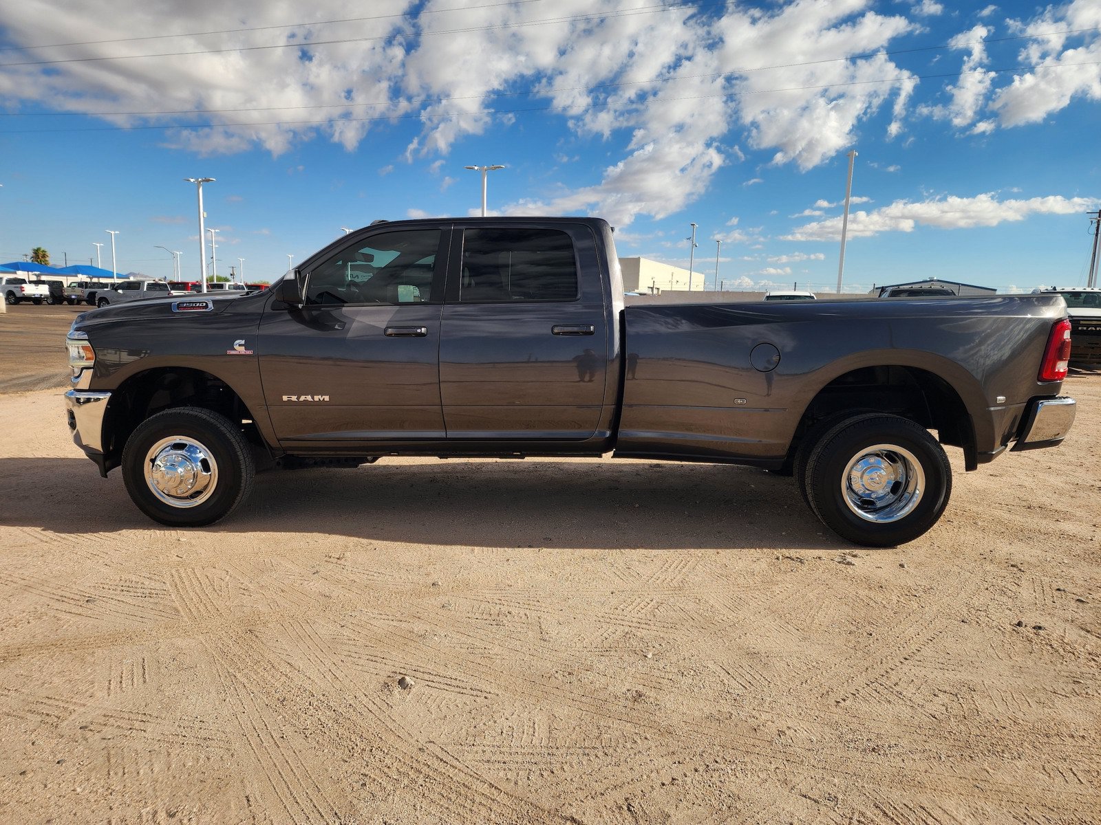Used 2021 RAM 3500 Big Horn w/ Level B Equipment Group AWD/4WD image 8