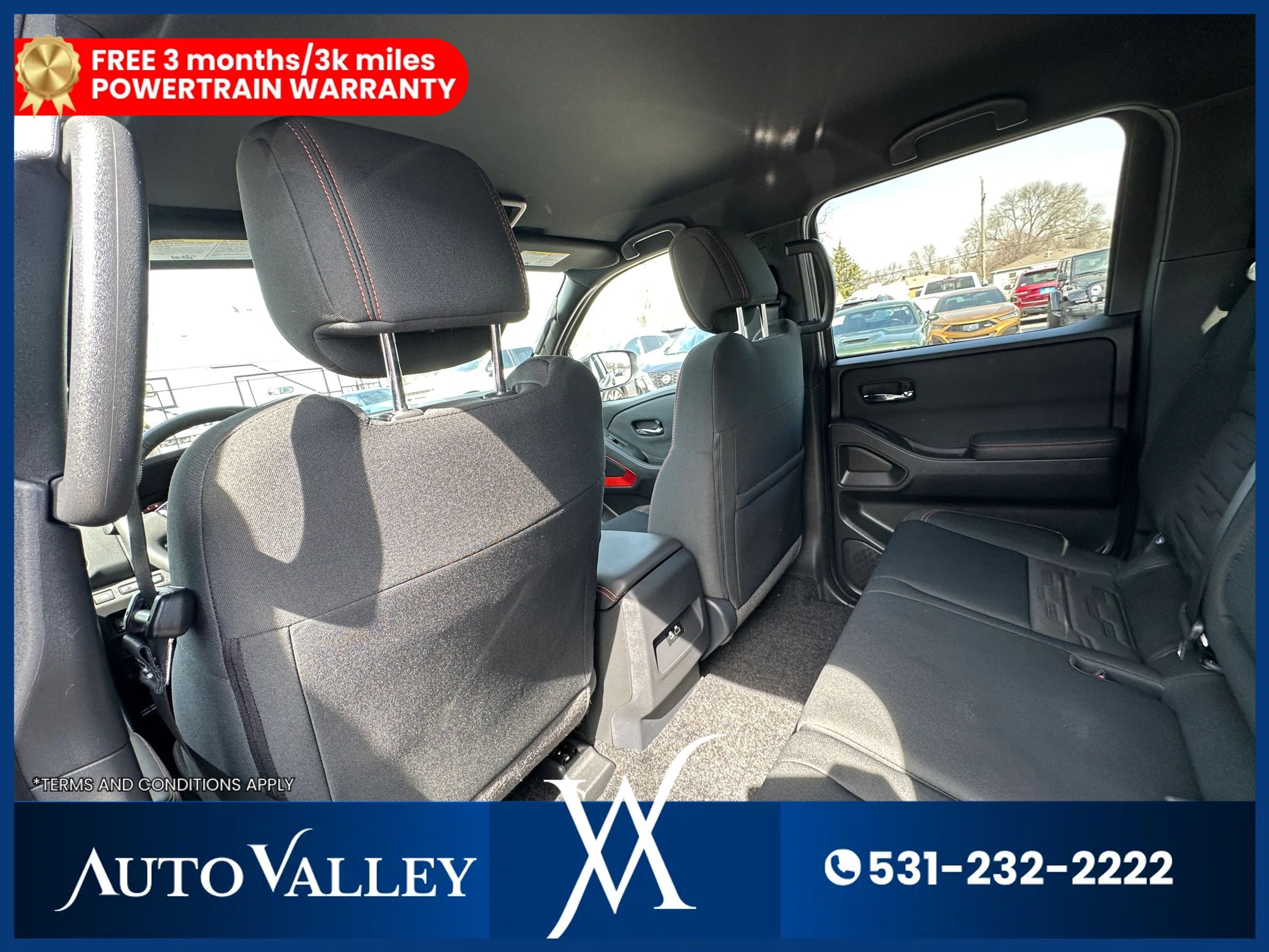 Used 2024 Nissan Frontier PRO-4X w/ Technology Package image 18