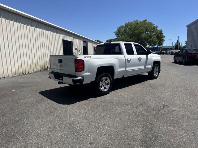 Used 2017 Chevrolet Silverado 1500 LT w/ All Star Edition AWD/4WD image 5