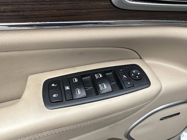 Used 2018 Jeep Grand Cherokee Overland image 18