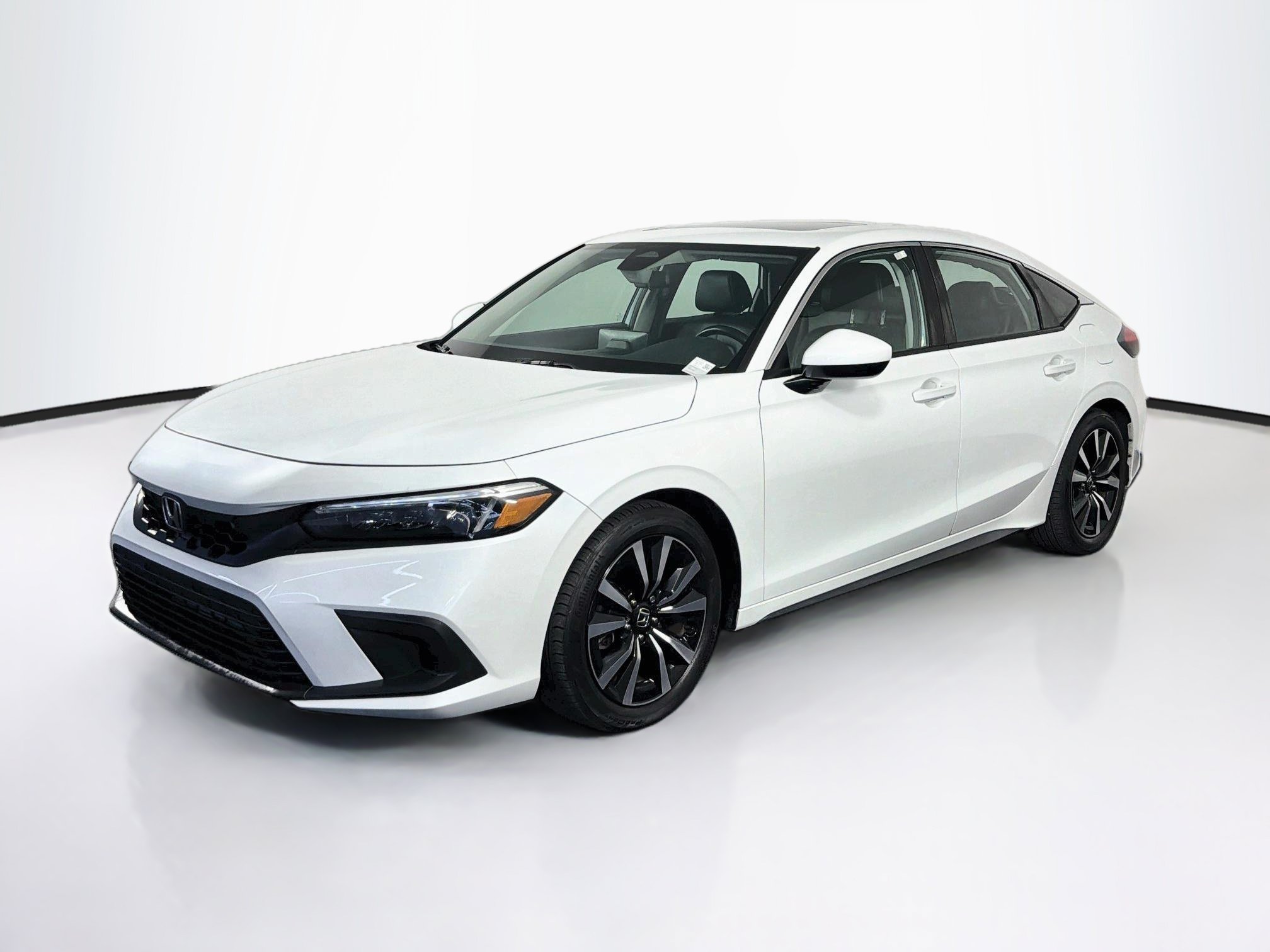 Used 2024 Honda Civic EX-L image 3