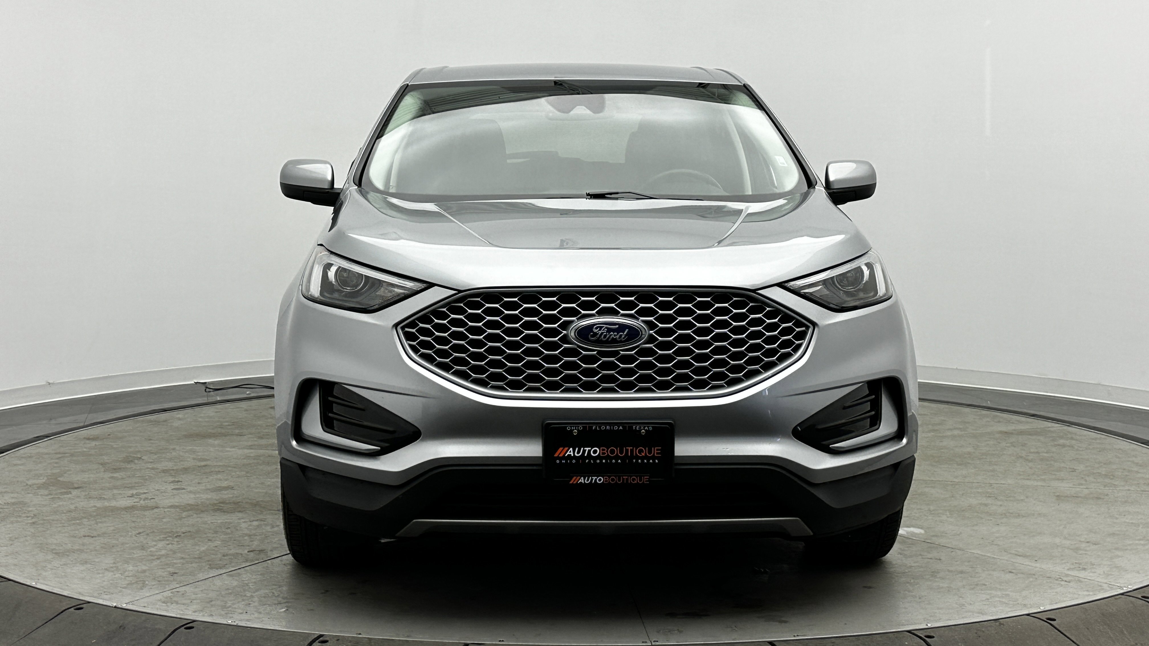 Used 2024 Ford Edge SEL AWD/4WD image 2