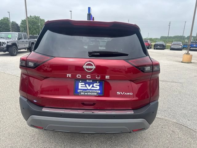 Used 2023 Nissan Rogue SV AWD/4WD image 4