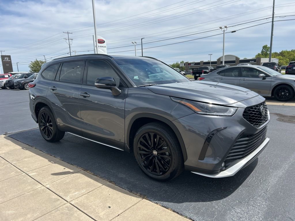 Used 2023 Toyota Highlander XSE image 23