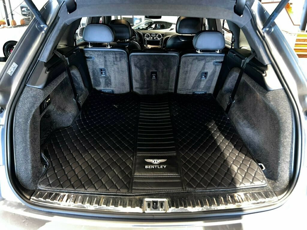 Used 2018 Bentley Bentayga AWD/4WD image 14