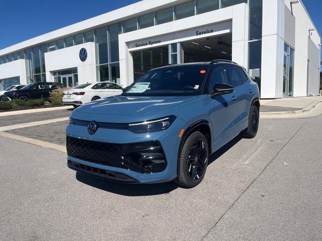 New 2026 Volkswagen Tiguan SE R-Line