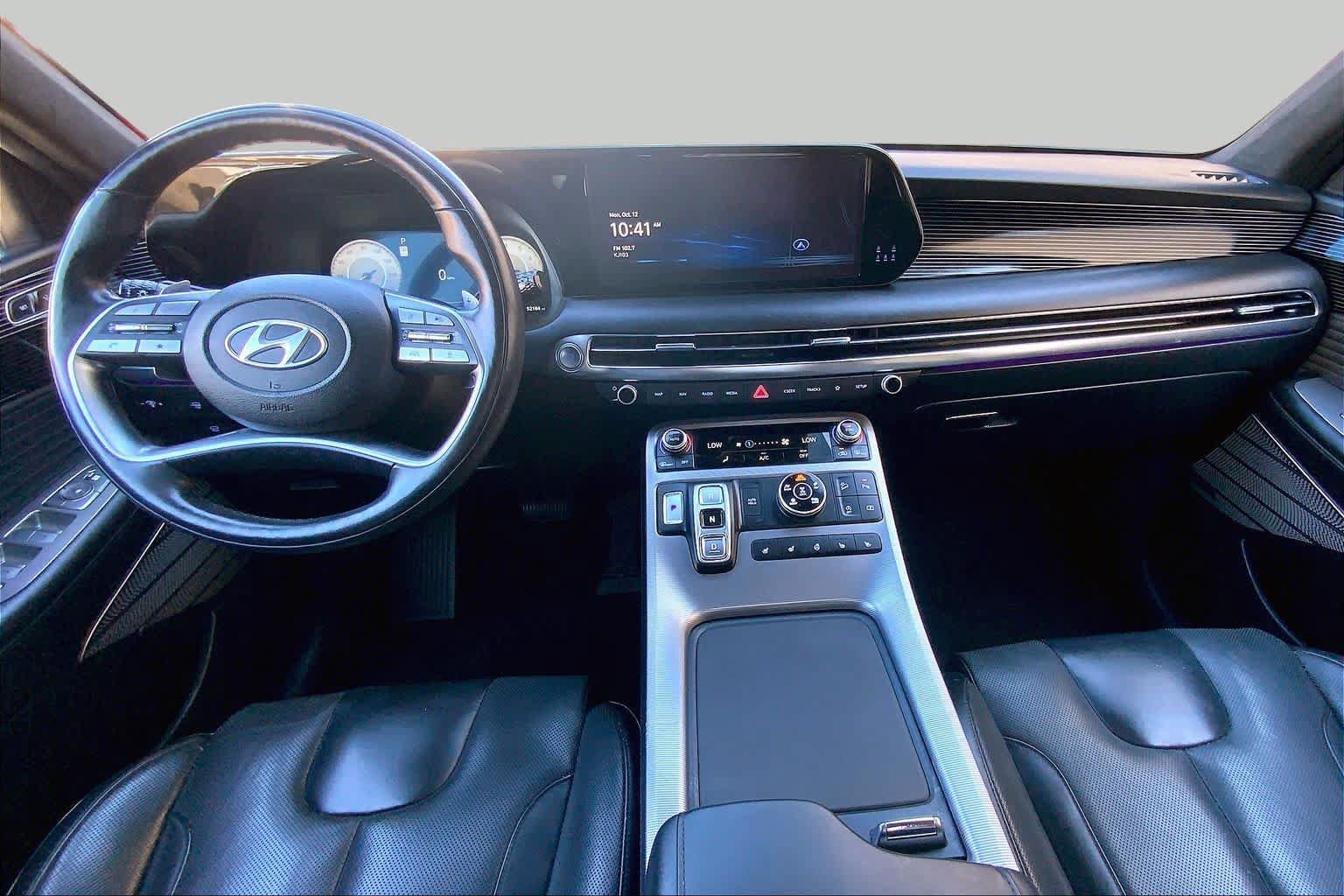 Certified 2024 Hyundai Palisade Calligraphy AWD/4WD image 16
