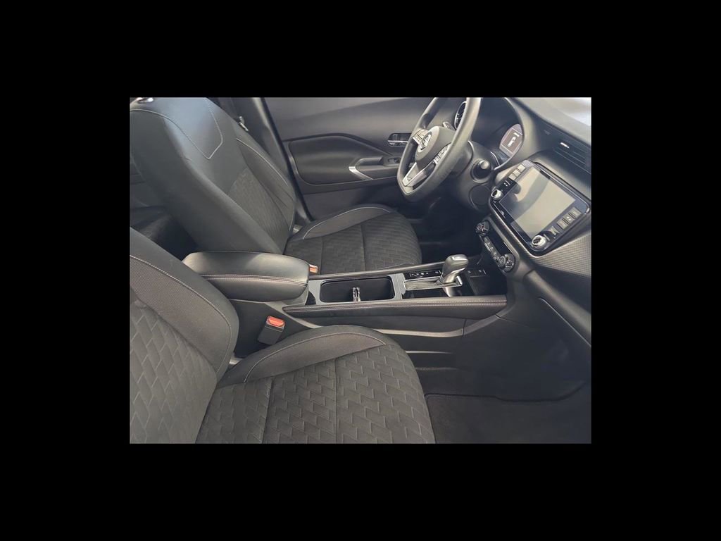 Used 2021 Nissan Kicks SV FWD image 18