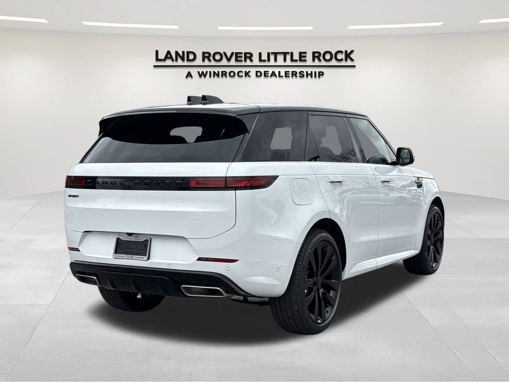 New 2026 Land Rover Range Rover Sport Dynamic SE image 2