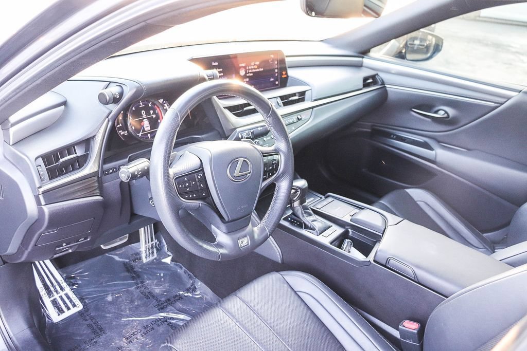 Used 2020 Lexus ES 350 F Sport w/ Accessory Package 2 FWD image 23