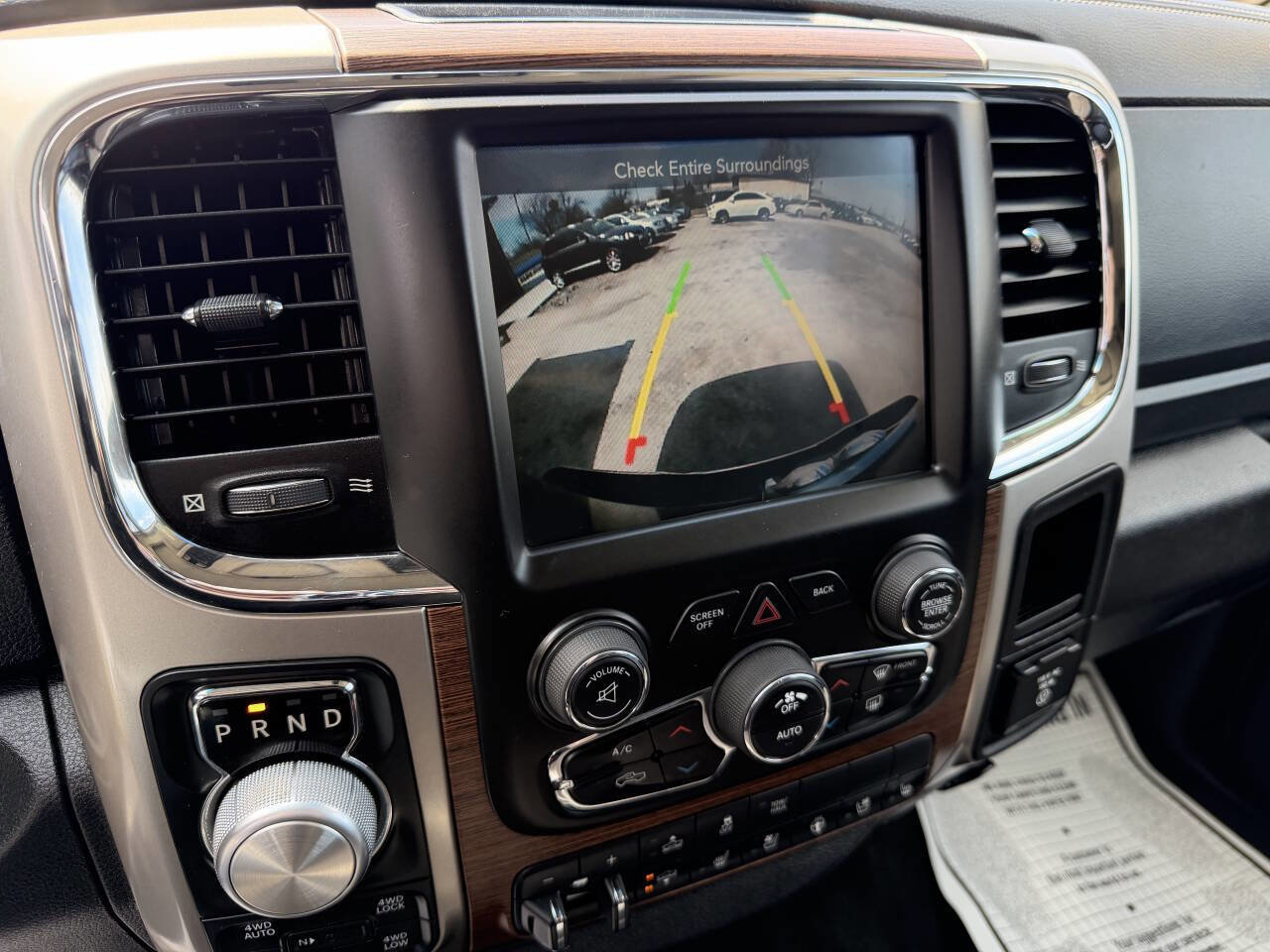 Used 2016 RAM 1500 Laramie w/ Convenience Group AWD/4WD image 15