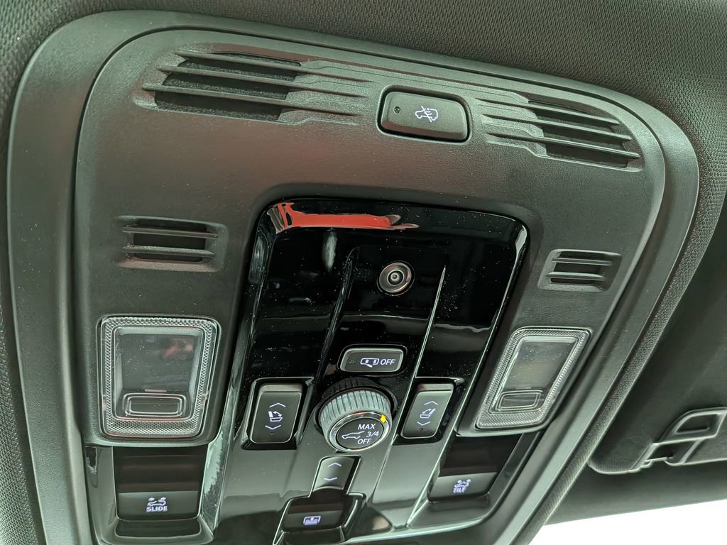 New 2026 Chevrolet Tahoe High Country image 33