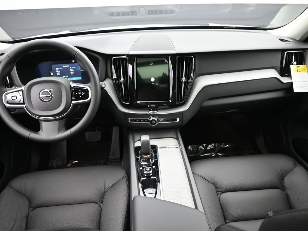 New 2025 Volvo XC60 T8 Plus w/ Protection Package Premier image 19