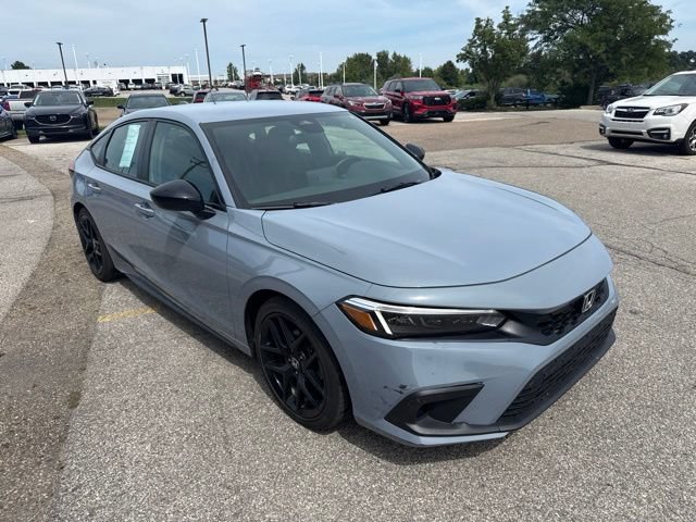 Used 2024 Honda Civic Sport image 2