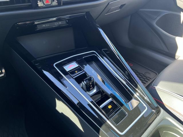 New 2026 Volkswagen GTI SE FWD image 21