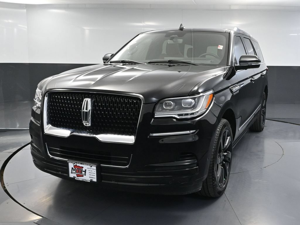 Used 2024 Lincoln Navigator Reserve w/ Equipment Group 201A AWD/4WD image 12