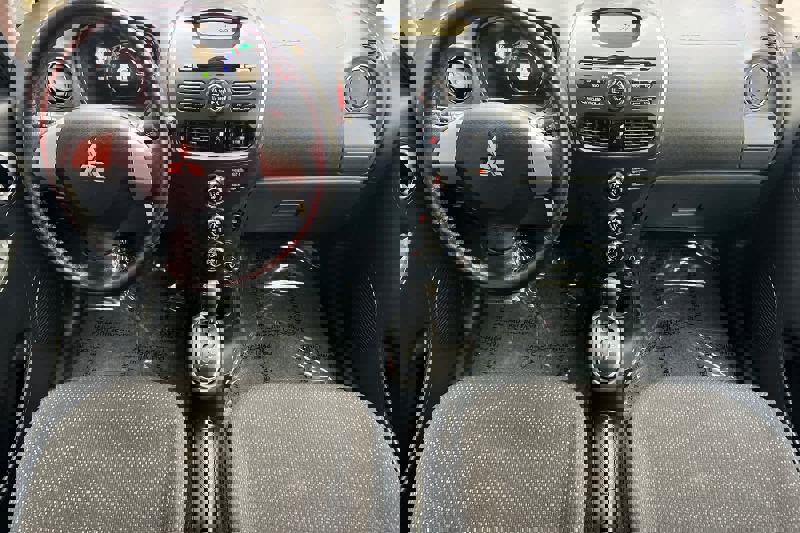 Used 2016 Mitsubishi i ES image 4