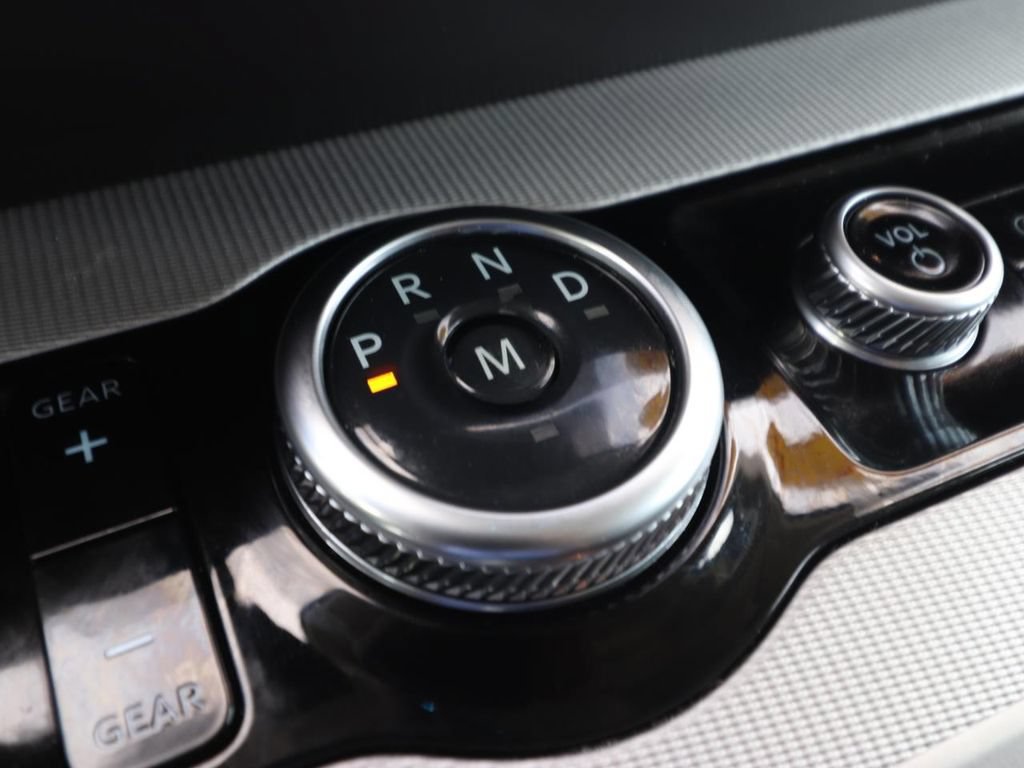 Used 2025 Ford Expedition Active RWD image 24
