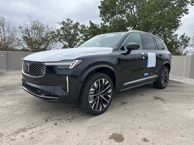 New 2026 Volvo XC90 B6 Ultra w/ Protection Package image 3