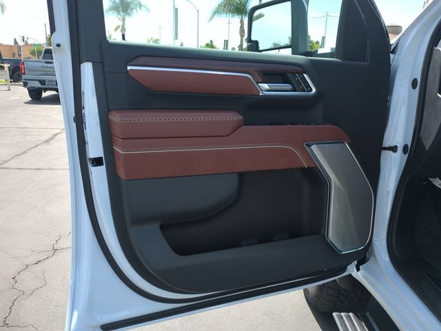 New 2026 GMC Sierra 3500 Denali Ultimate AWD/4WD image 23