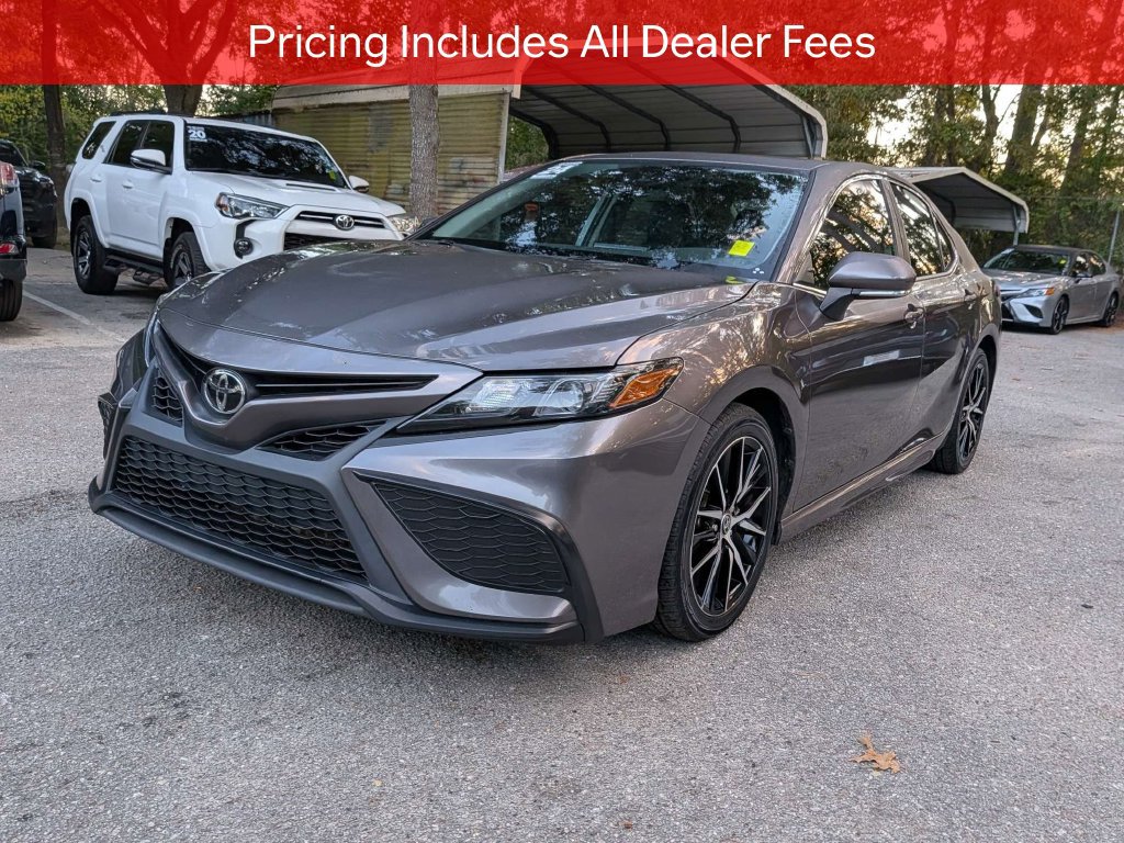 Certified 2024 Toyota Camry SE FWD image 9