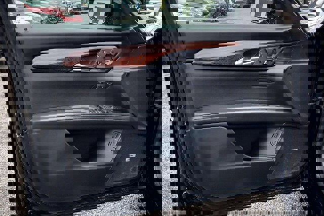 Used 2018 Cadillac CT6 3.6 AWD image 23