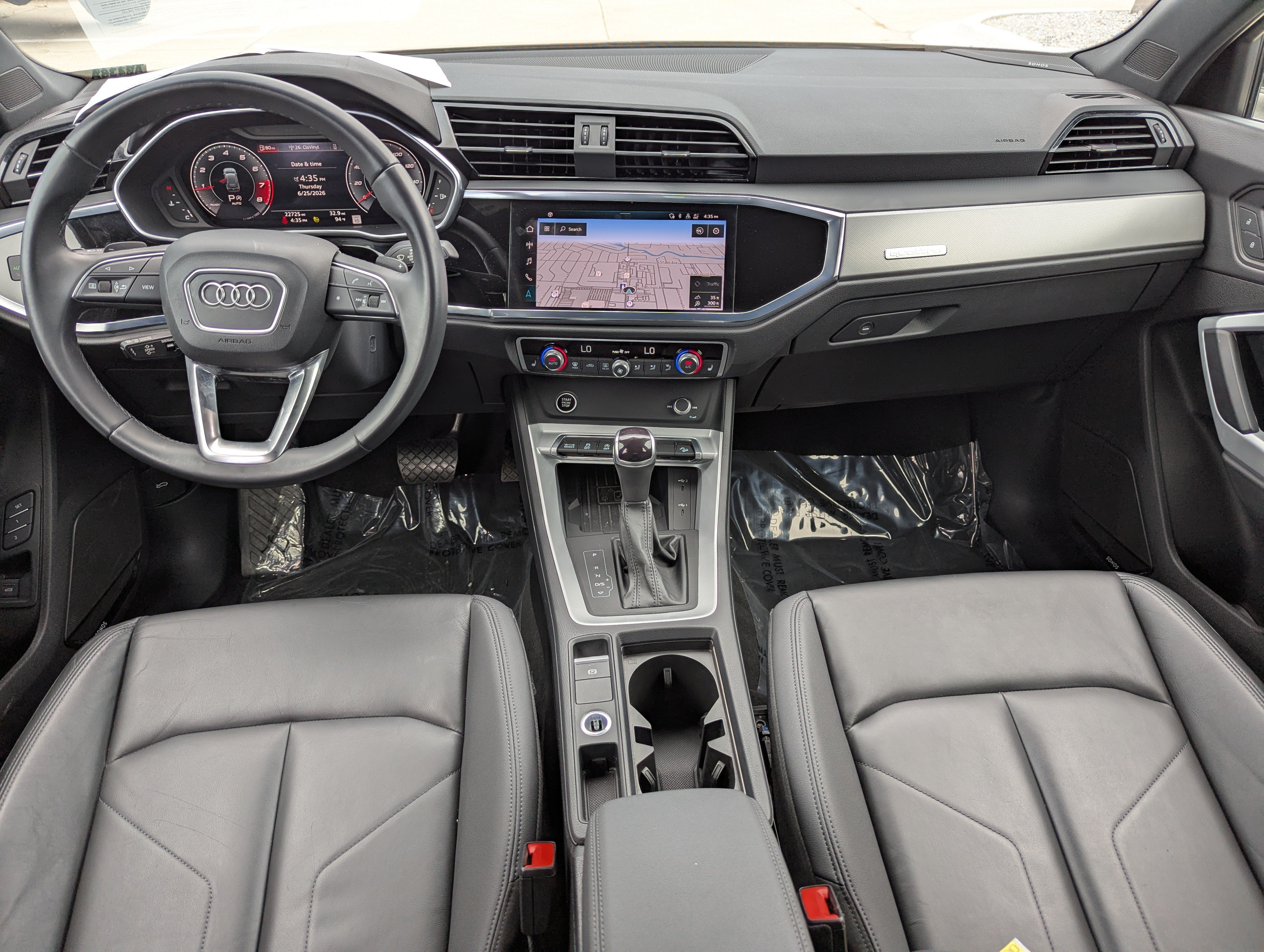 Used 2023 Audi Q3 2.0T Premium Plus w/ Premium Plus Package AWD/4WD image 14
