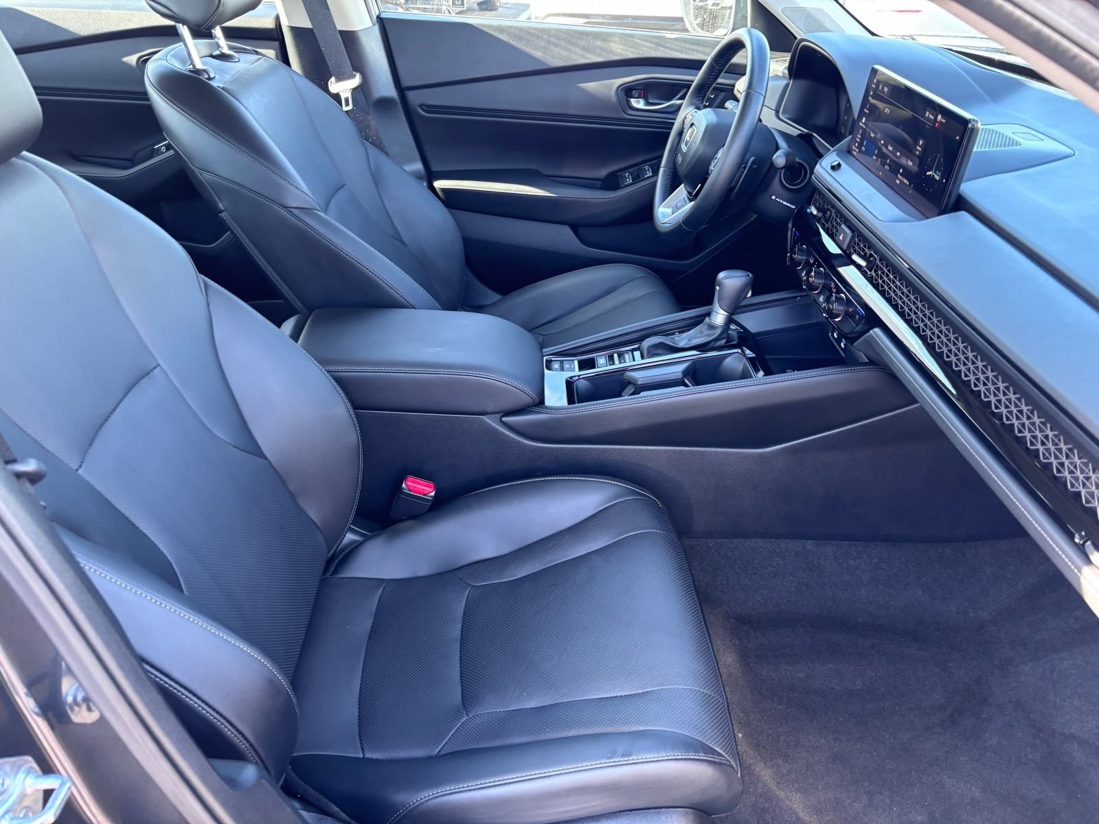 Certified 2025 Honda Accord Touring image 14