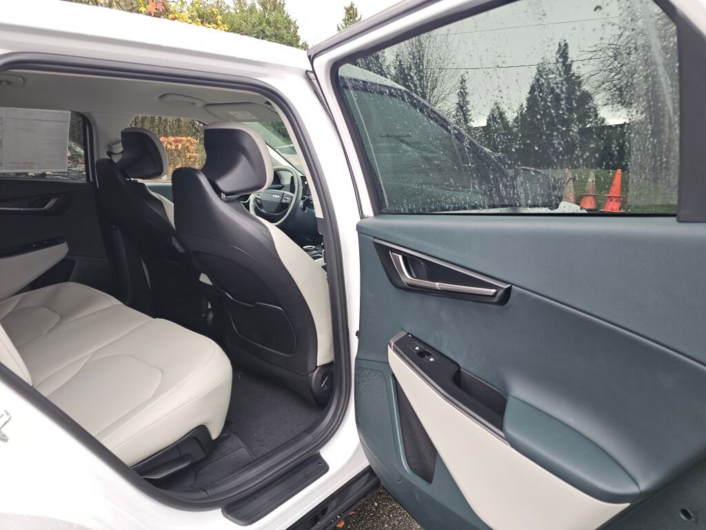 New 2025 Kia EV6 Wind AWD/4WD image 27