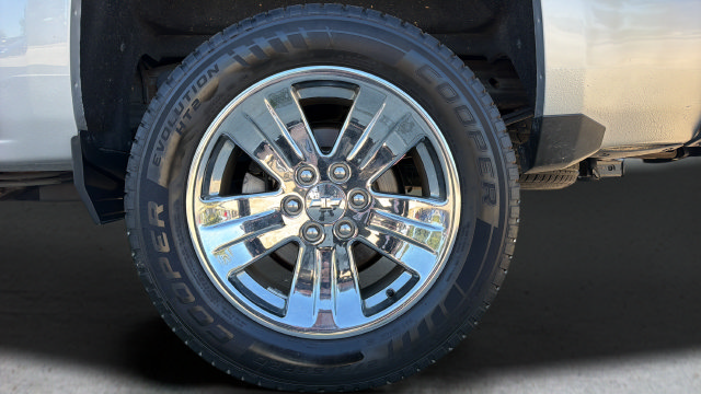 Used 2017 Chevrolet Silverado 1500 LT w/ All Star Edition RWD image 31